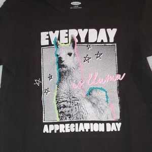 Black short sleeve shirt